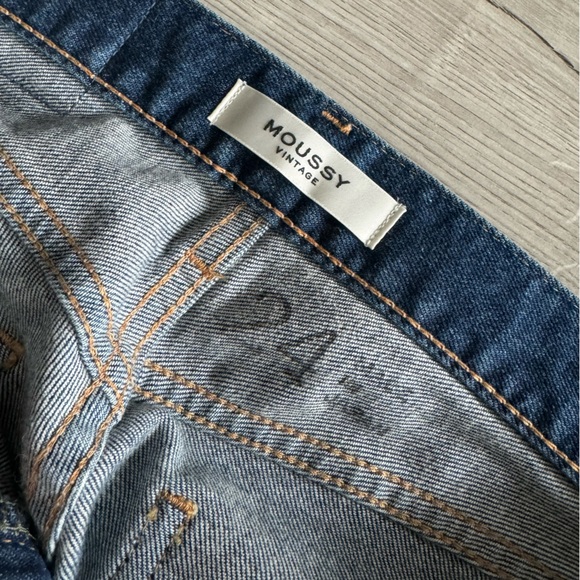 Mousy Vintage Distressed Denim Jeans - Picture 8 of 12